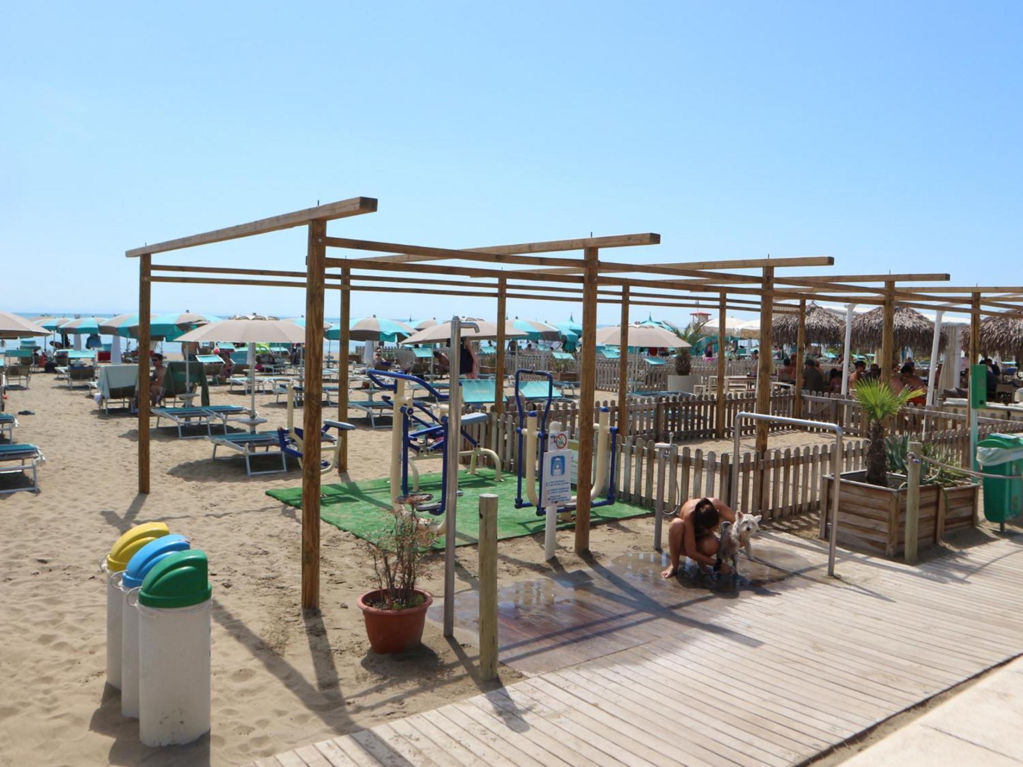 Patrizia Lägenhet Lignano Sabbiadoro Exteriör bild