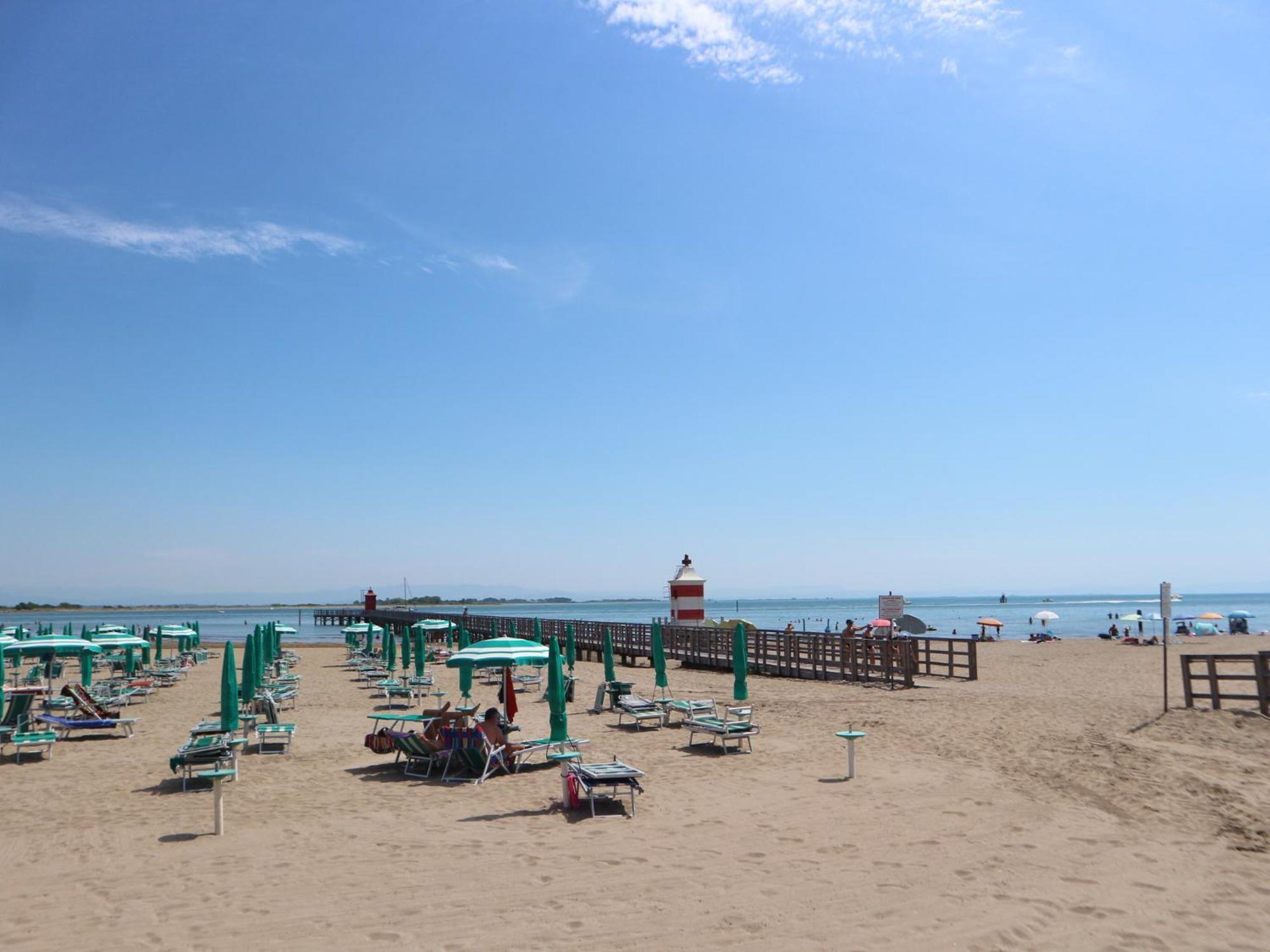 Patrizia Lägenhet Lignano Sabbiadoro Exteriör bild